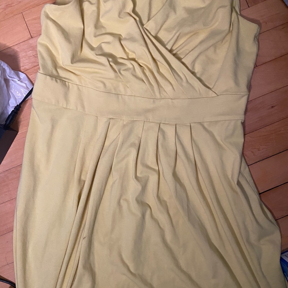 Dress - Picture 3 of 3
